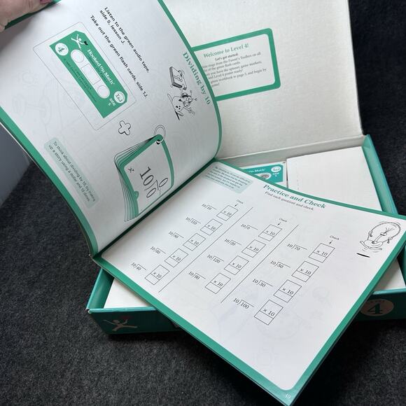 Vintage Hooked On Math Division Level 4 Sealed Flash Cards Workbook Audio Tapes - Picture 7 of 8